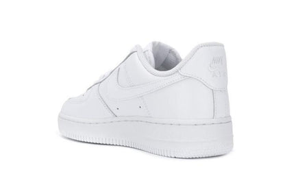 Nike AirForce 1 plain white